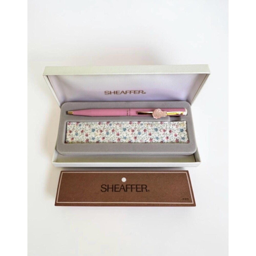 Vintage Sheaffer Precious Moments Collectors Club Pink Ballpoint Pen & Pouch Set